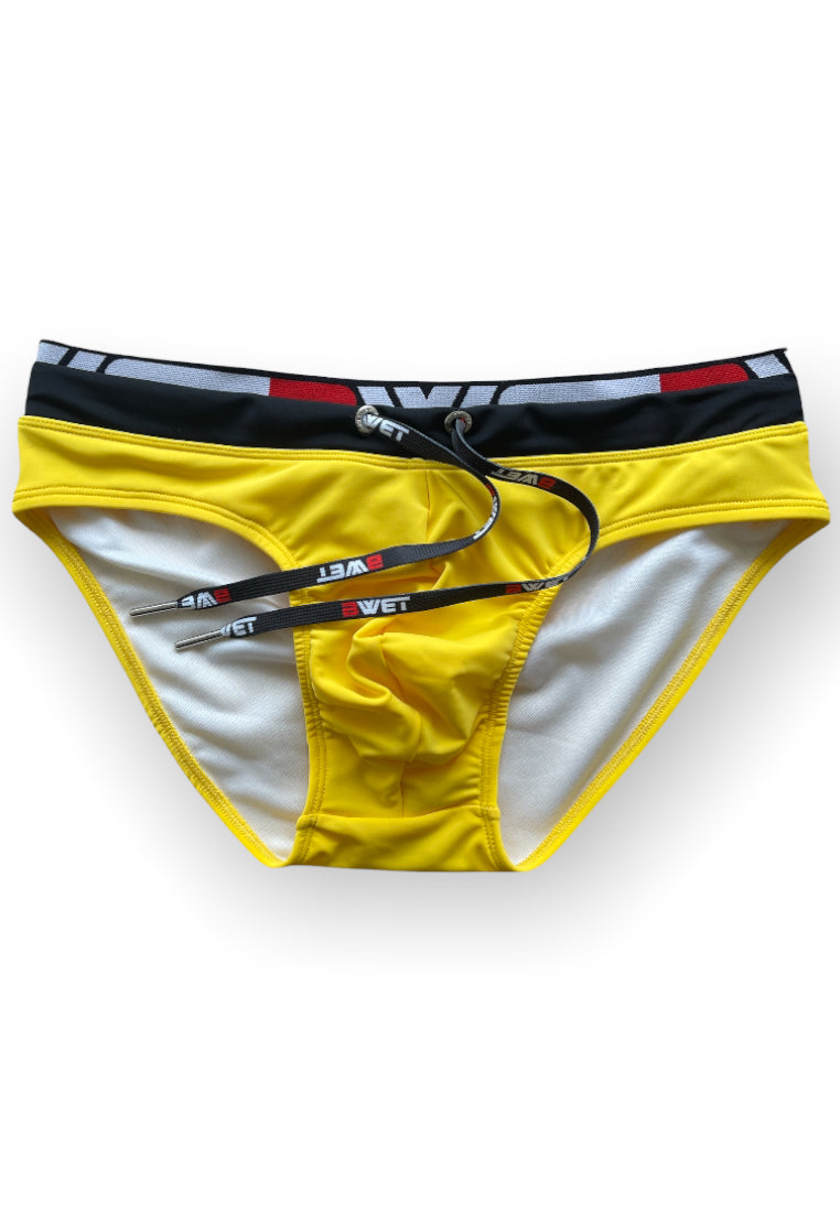 Nemo Beach Swimming Briefs - Unleash Your Boldness with Double Waistband - Perfect for Swimming and Sunbathing